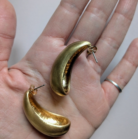 Gold Glam Chunky earrings - Picture 3 of 5